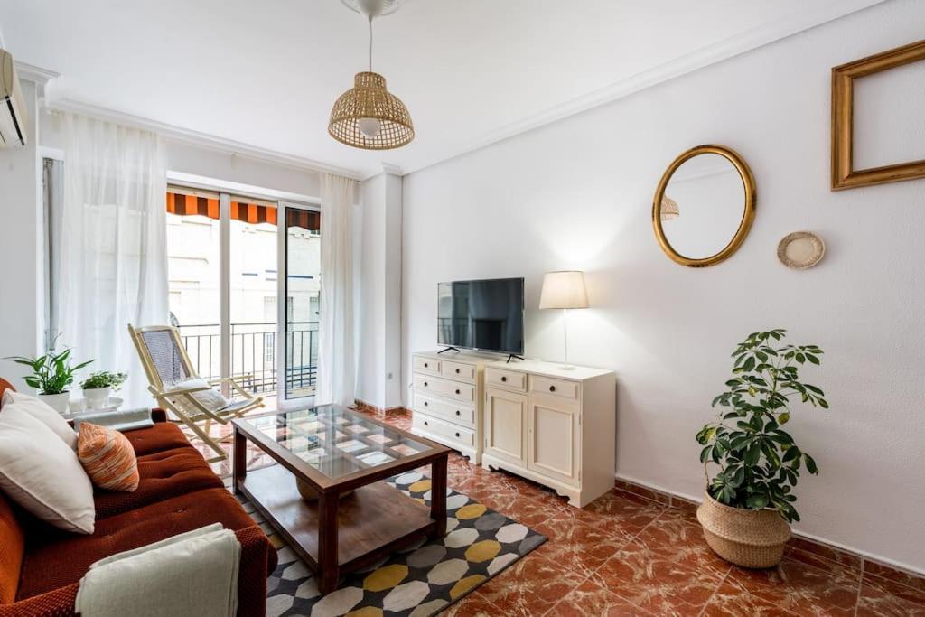 Santa Justa Urban Apartment إشبيلية المظهر الخارجي الصورة
