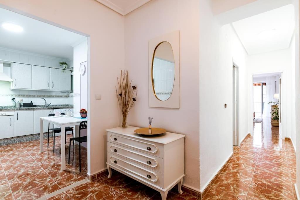 Santa Justa Urban Apartment إشبيلية المظهر الخارجي الصورة
